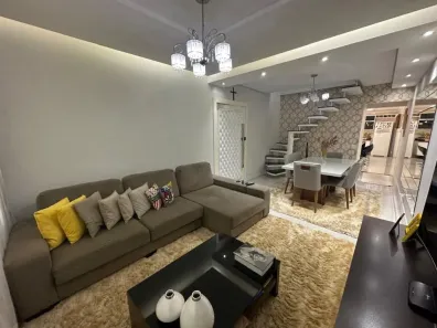 Sobrado com 3 Quartos à venda, 243m² no Jardim Adriana, Guarulhos