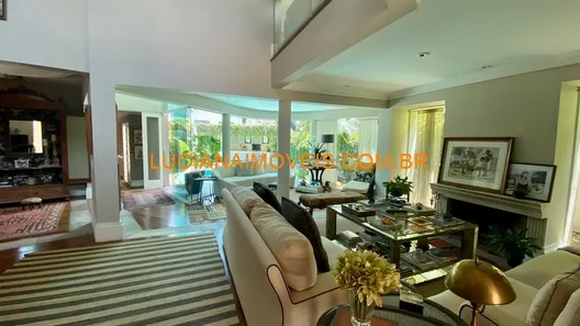 Sobrado com 4 Quartos à venda, 300m² no Alphaville, Santana de Parnaíba