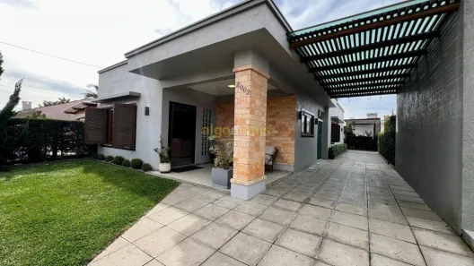 Casa com 4 Quartos à venda, 170m² no Centro, Xangri-Lá
