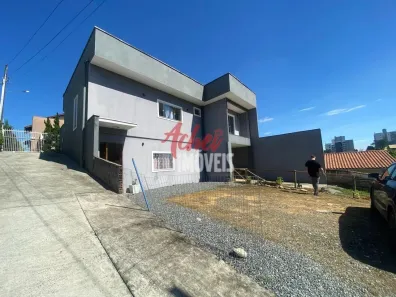 Sobrado com 3 Quartos à venda, 260m² no Costa e Silva, Joinville