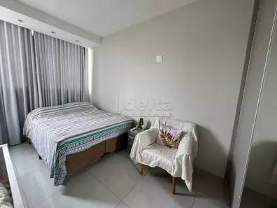 Casa com 2 Quartos à venda, 100m² no Tubalina, Uberlândia