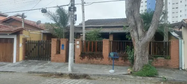Casa com 5 Quartos para alugar, 180m² no Bosque dos Eucaliptos, São José dos Campos
