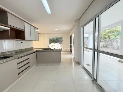 Casa de Condomínio com 3 Quartos para alugar, 220m² no Esperança, Londrina