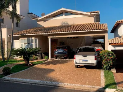 Casa de Condomínio com 3 Quartos à venda, 261m² no Centro, Piracicaba