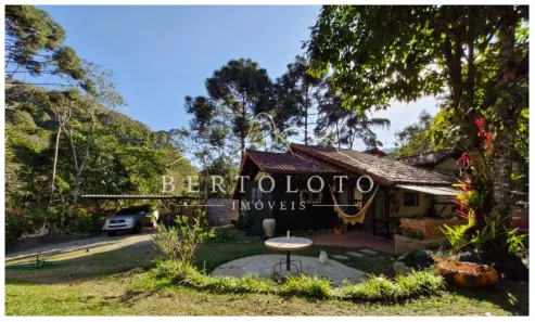 Casa com 3 Quartos à venda, 260m² no Araras, Petrópolis