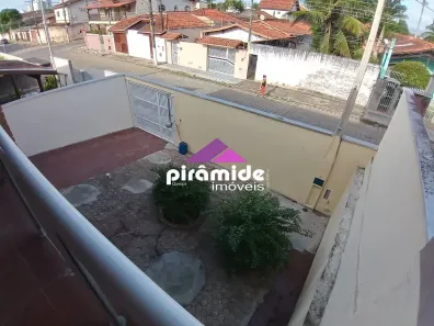 Casa com 5 Quartos à venda, 232m² no Centro, Caraguatatuba