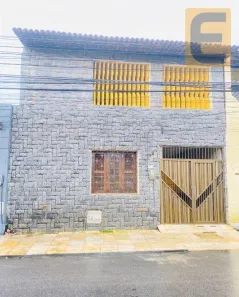 Casa com 5 Quartos à venda, 223m² no Parque Araxá, Fortaleza