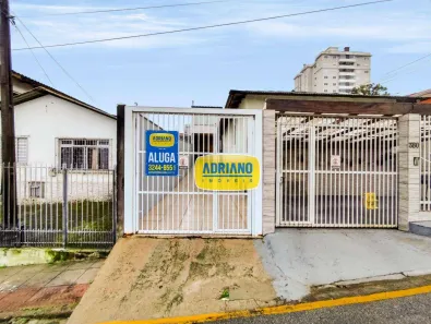 Casa com 1 Quarto para alugar, 22m² no Forquilhas, São José