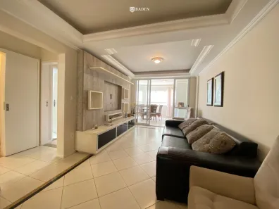 Apartamento com 3 Quartos para alugar, 120m² no Centro, Balneário Camboriú