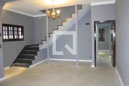 Casa com 3 Quartos à venda, 210m² no Ponte Grande, Guarulhos