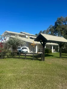 Casa com 5 Quartos para alugar, 350m² no Itapeva, Torres