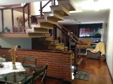 Sobrado com 3 Quartos à venda, 280m² no Vila Paulicéia, São Paulo
