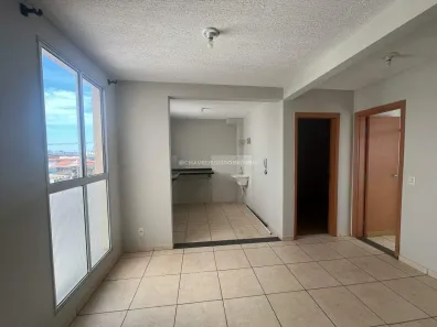 Apartamento com 2 Quartos para alugar, 46m² no Recreio dos Bandeirantes, Uberaba