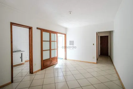 Apartamento com 2 Quartos para alugar, 57m² no Centro, Pelotas