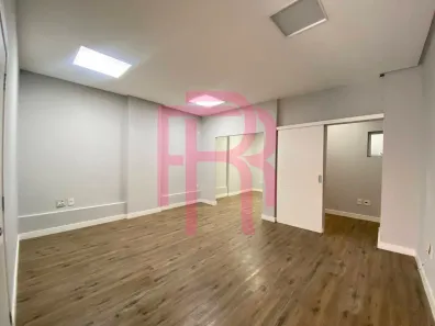 Sala Comercial para alugar, 57m² no Centro, Balneário Camboriú