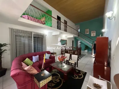 Casa com 4 Quartos à venda, 240m² no Maruípe, Vitória