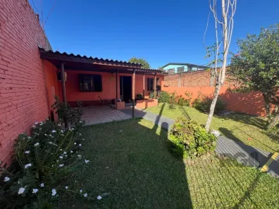 Casa com 2 Quartos à venda, 120m² no Campo Novo, Porto Alegre