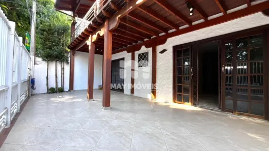 Casa com 2 Quartos para alugar, 80m² no Dom Bosco, Itajaí