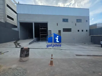 Galpão/Depósito/Armazém para alugar, 1300m² no Do Comércio, Contagem