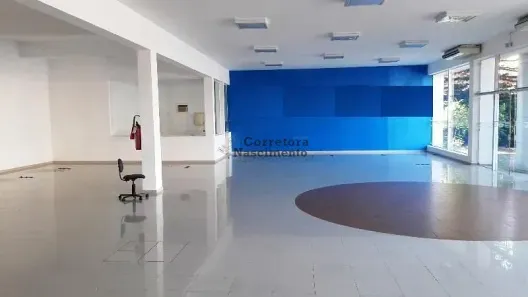 Ponto Comercial para alugar, 2200m² no Jardim Esper, Jacareí