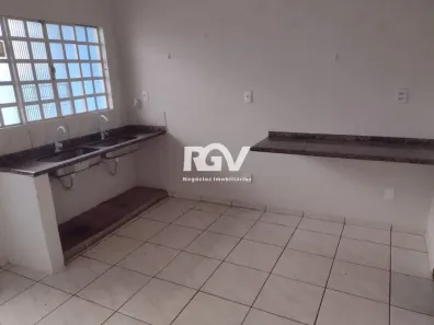 Casa com 2 Quartos à venda, 75m² no Martins, Uberlândia