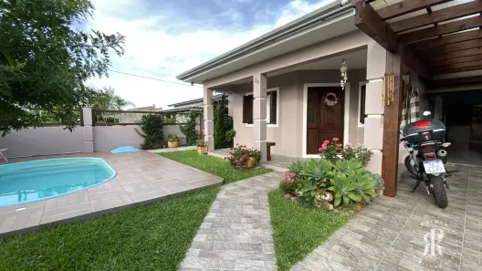 Casa com 3 Quartos à venda, 120m² no Balneário Jardim, Tramandaí
