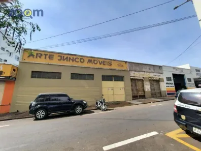 Galpão/Depósito/Armazém para alugar, 700m² no Alto Cafezal, Marília