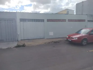 Casa com 3 Quartos à venda, 100m² no Santa Maria, Brasília