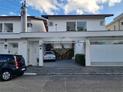 Casa com 4 Quartos à venda, 187m² no Chácara Monte Alegre, São Paulo