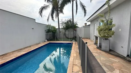 Casa de Condomínio com 3 Quartos para alugar, 200m² no Ondas, Piracicaba