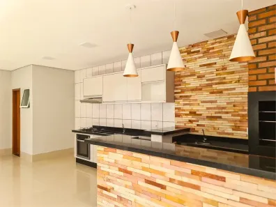 Casa de Condomínio com 2 Quartos à venda, 160m² no Nova Conquista, Cuiabá