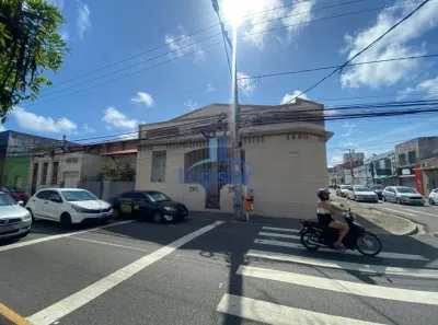 Casa com 3 Quartos para alugar, 190m² no Centro, Aracaju