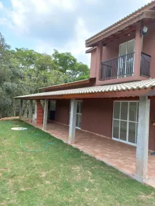 Fazenda/Sítio com 4 Quartos à venda, 715m² no Maracanã, Jarinu