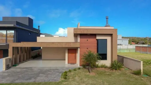 Casa de Condomínio com 3 Quartos à venda, 186m² no São João do Rio Vermelho, Florianópolis