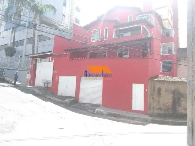 Casa com 13 Quartos à venda, 300m² no Nova Floresta, Belo Horizonte