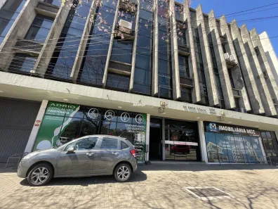 Sala Comercial para alugar, 50m² no Teresópolis, Porto Alegre