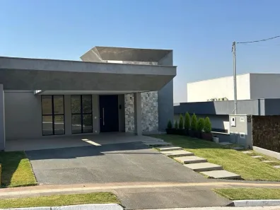Casa de Condomínio com 3 Quartos à venda, 226m² no Residencial Vale Verde, Senador Canedo