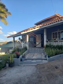Fazenda/Sítio com 3 Quartos à venda, 264m² no Recanto Princesa da Colina, Itatiba