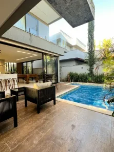 Casa de Condomínio com 3 Quartos para alugar, 321m² no Jardins Valência, Goiânia