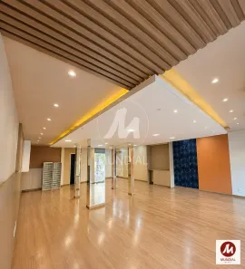 Ponto Comercial para alugar, 245m² no Centro, Ribeirão Preto