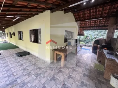 Fazenda/Sítio com 2 Quartos à venda, 150m² no , Juquitiba