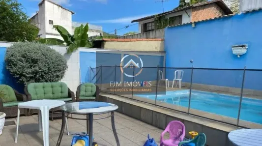 Casa com 4 Quartos à venda, 207m² no Maravista, Niterói