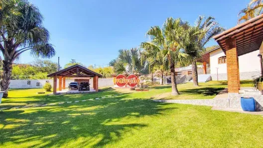 Fazenda/Sítio com 2 Quartos à venda, 214m² no Bairro do Pinhal, Itatiba