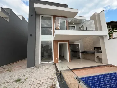 Casa com 4 Quartos à venda, 140m² no Colinas, Rio das Ostras