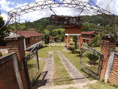Fazenda/Sítio com 5 Quartos à venda, 6000m² no Bairro das Três Barras, Serra Negra