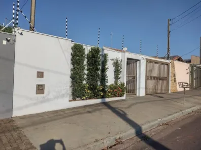 Casa com 3 Quartos à venda, 167m² no Vila Velosa, Araraquara