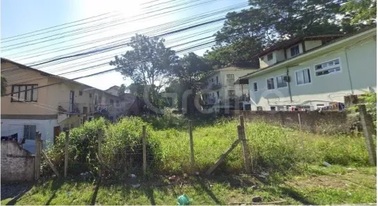 Lote/Terreno à venda, 800m² no Saco Grande, Florianópolis
