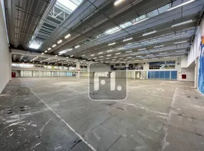 Sala Comercial para alugar, 2882m² no Lapa de Baixo, São Paulo