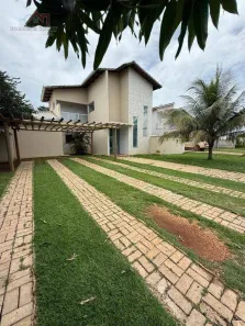 Casa de Condomínio com 3 Quartos à venda, 220m² no Plano Diretor Norte, Palmas