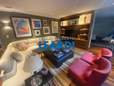 Sobrado com 3 Quartos à venda, 425m² no Butantã, São Paulo